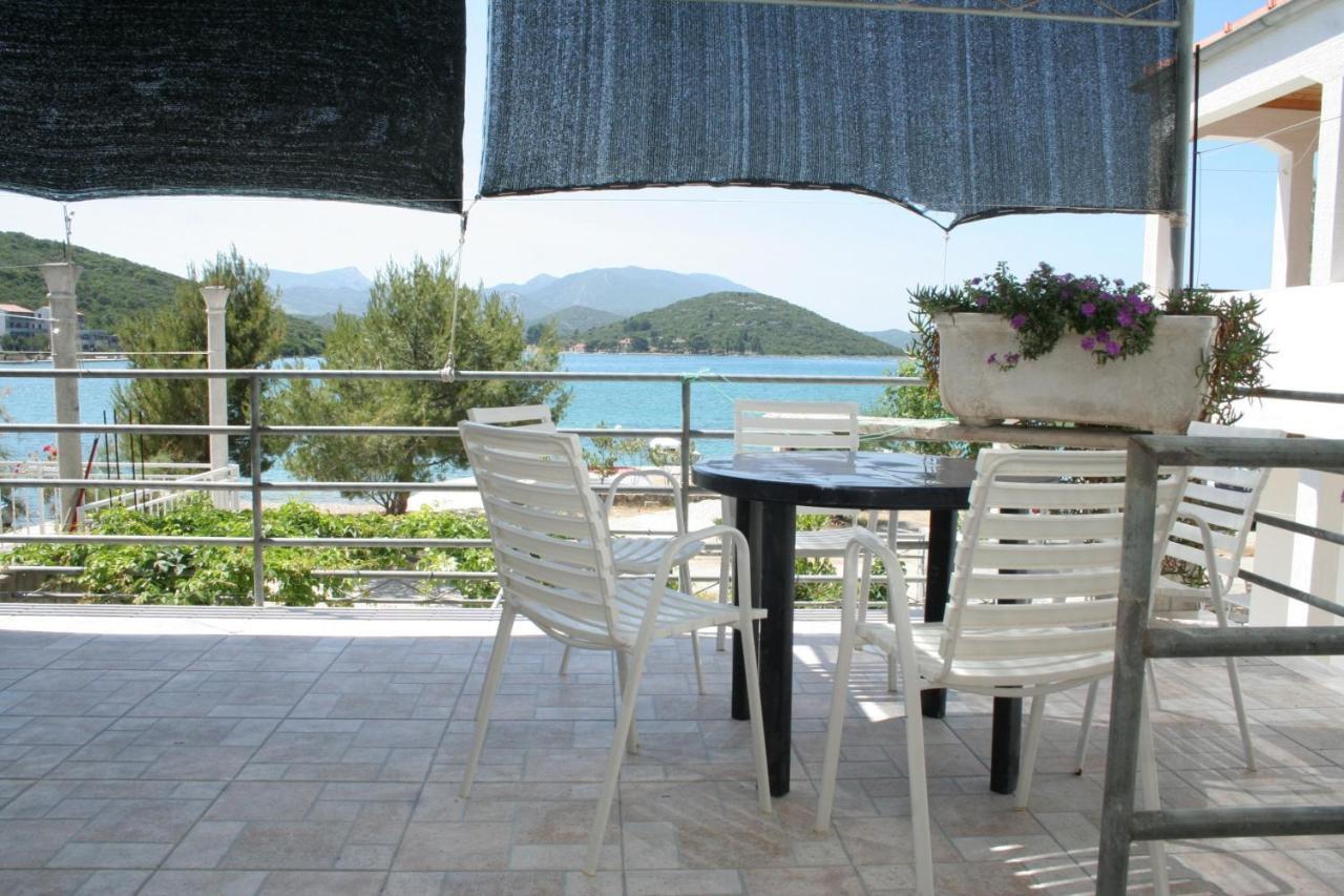 Apartments By The Sea Luka Dubrava, Peljesac - 284 Janjina エクステリア 写真