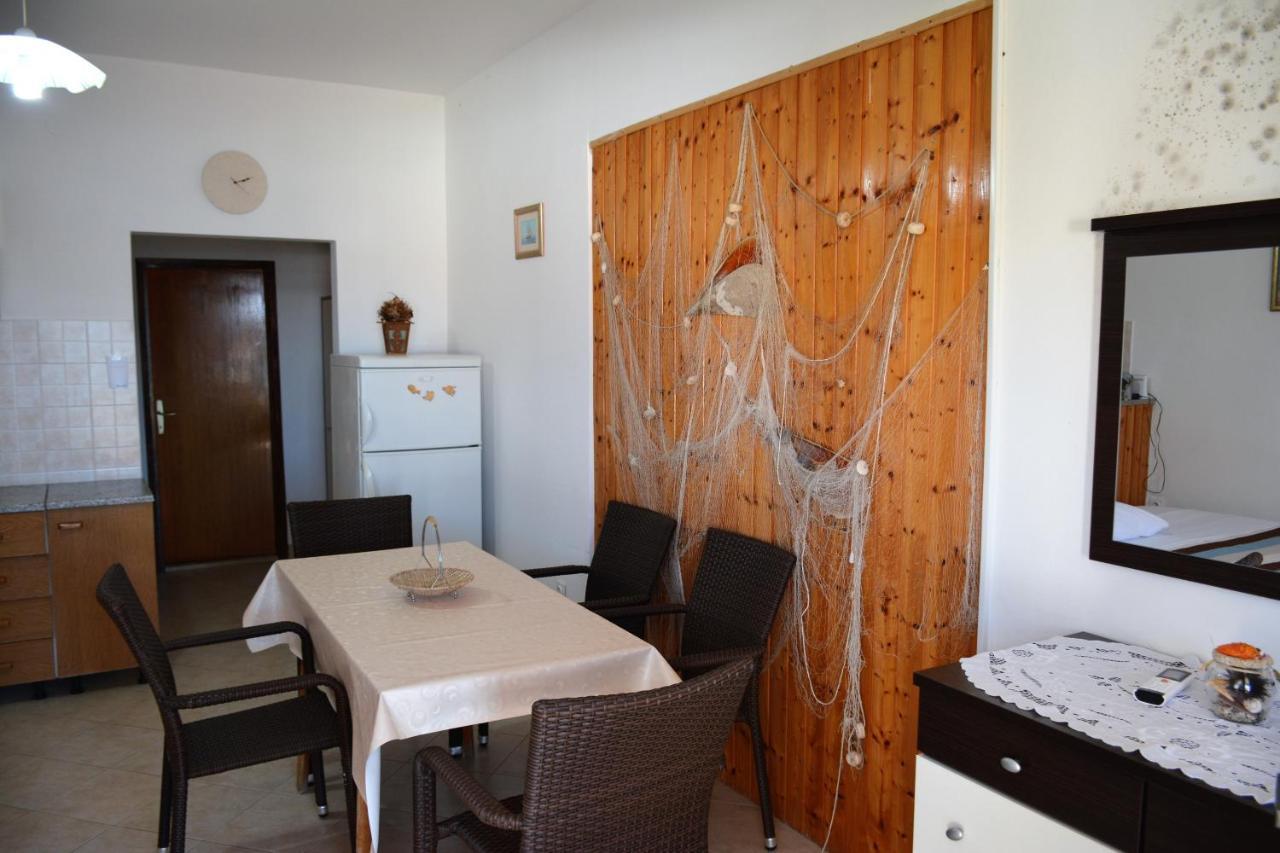 Apartments By The Sea Luka Dubrava, Peljesac - 284 Janjina エクステリア 写真